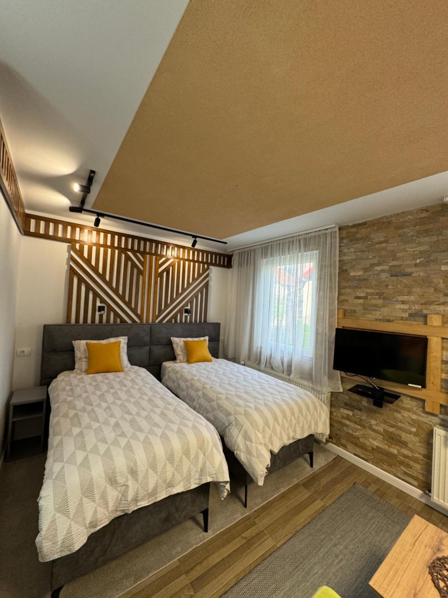 Apartments Radovic Колашин Екстер'єр фото